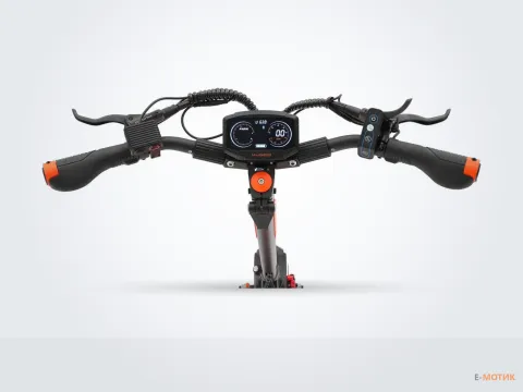 KUGOO F4 Max — дисплей