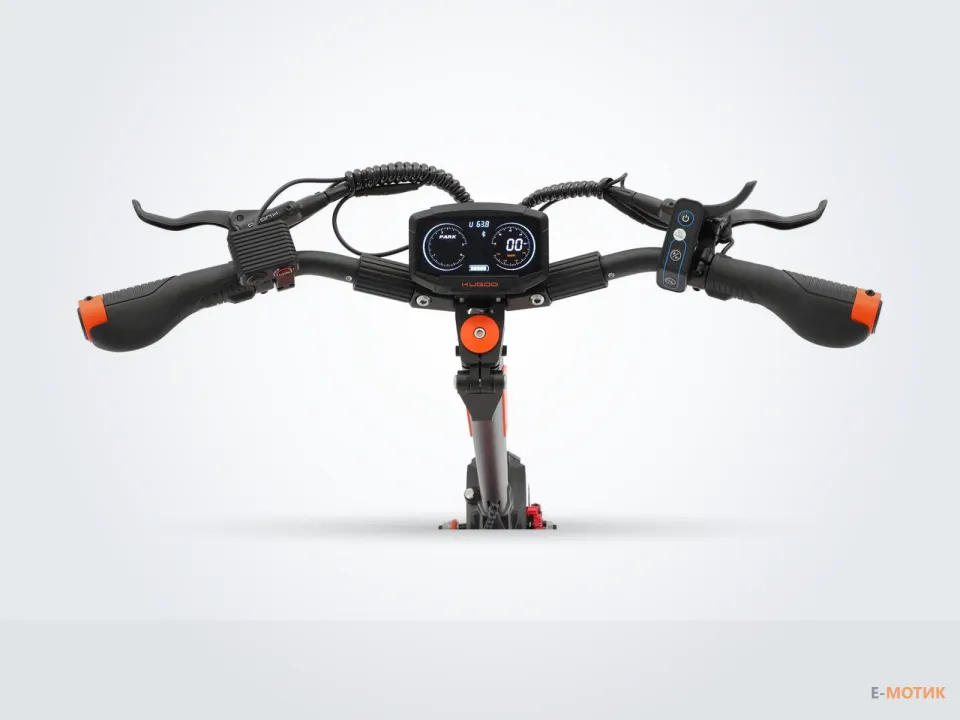 KUGOO F4 Max — дисплей